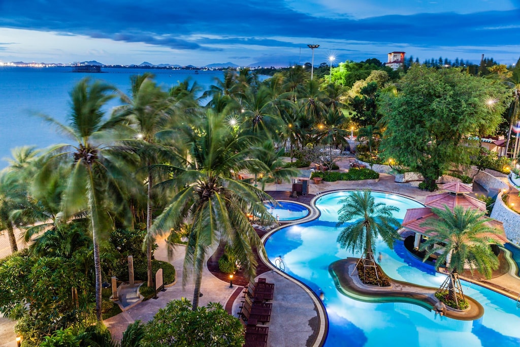 Book top-rated Resorts in pattaya, Thailand